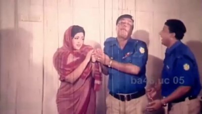 Item auntyai boobs kulunga ool seiyum personal movie free