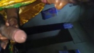 Gadchiroli mature aunty saree hot scene
